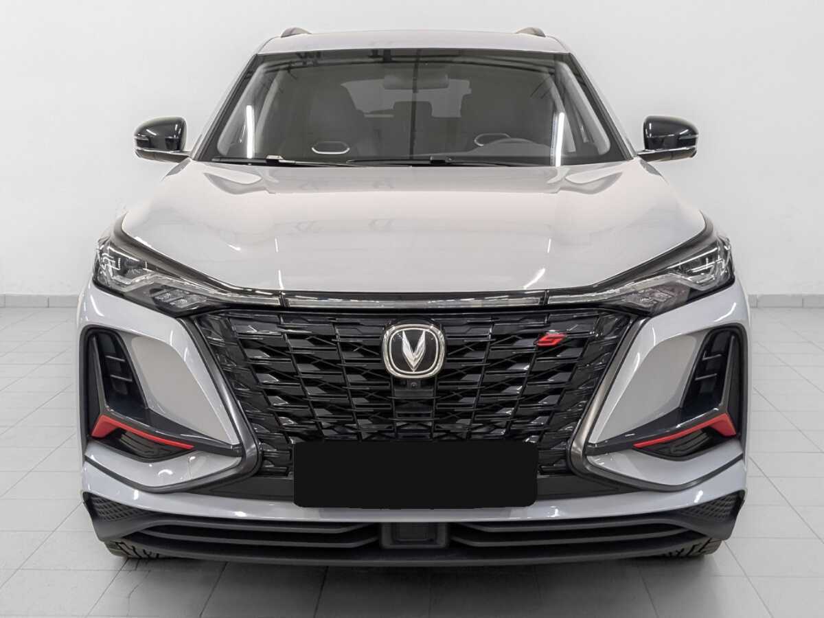 Б/У Чанган CS75 Plus 2023 года. Фото: #1