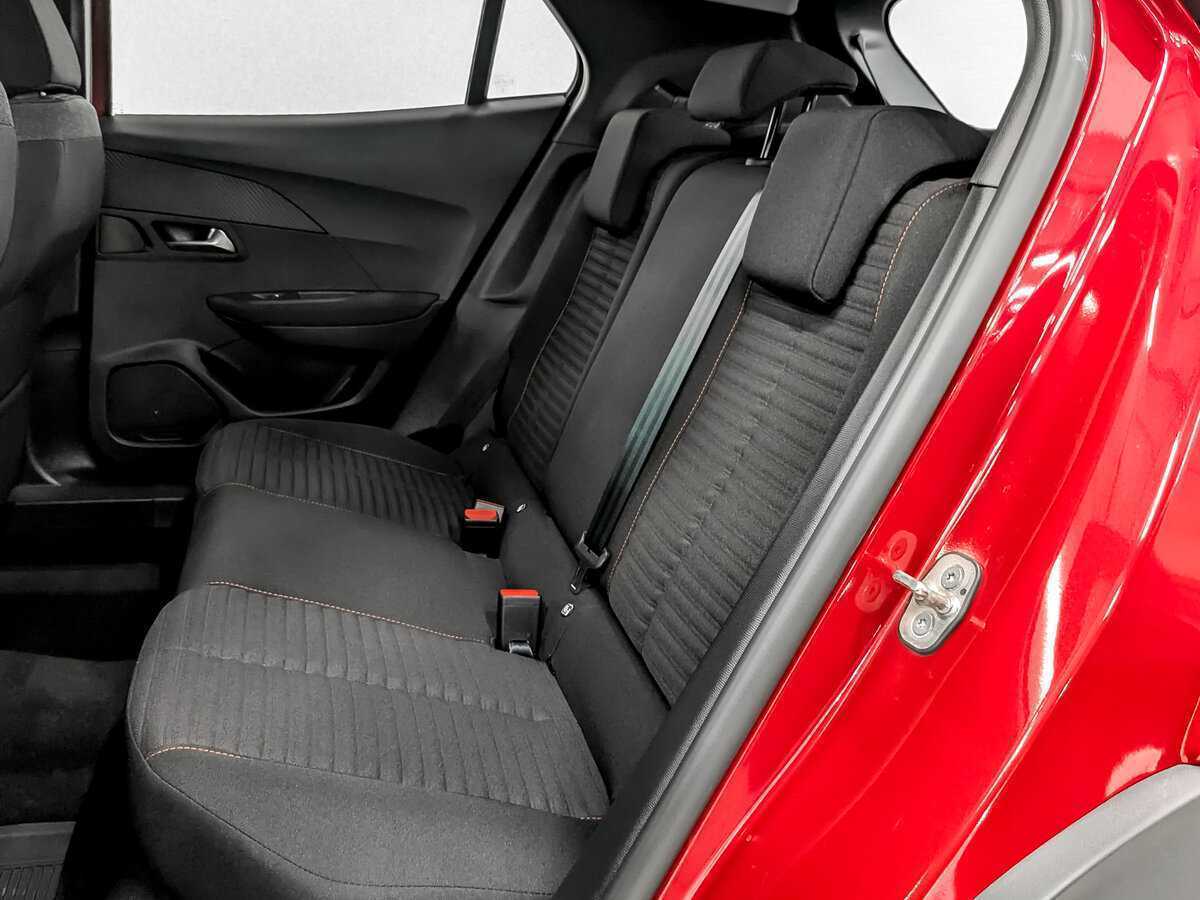 Б/У Пежо 2008 2022 года. Фото: #11