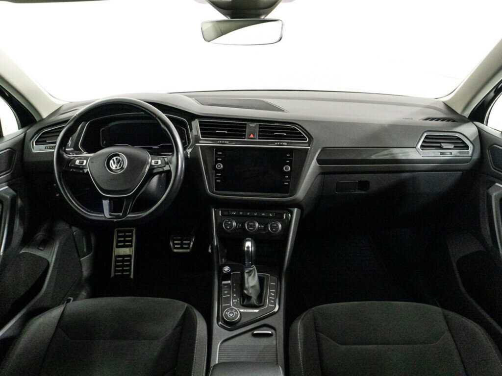 Б/У Фольксваген Тигуан 2019 года. Фото: #12