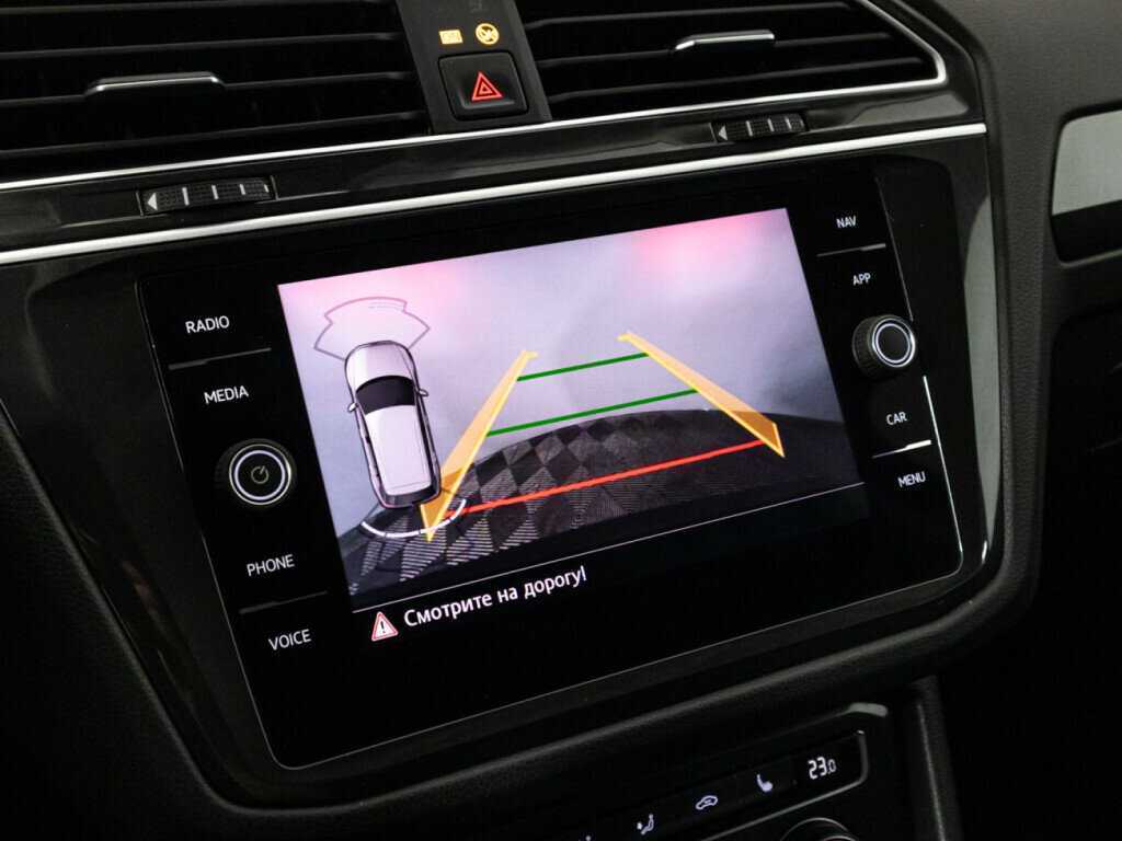 Б/У Фольксваген Тигуан 2019 года. Фото: #16