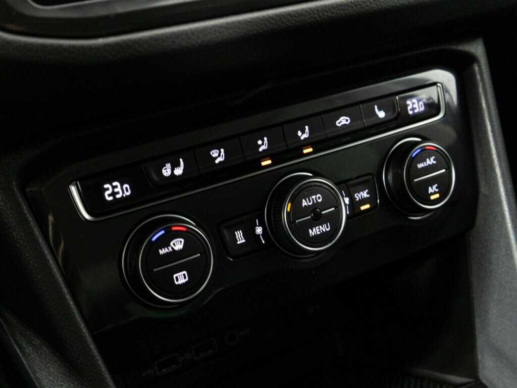 Б/У Фольксваген Тигуан 2019 года. Фото: #19