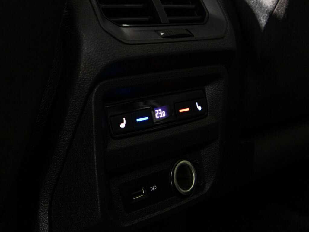 Б/У Фольксваген Тигуан 2019 года. Фото: #20