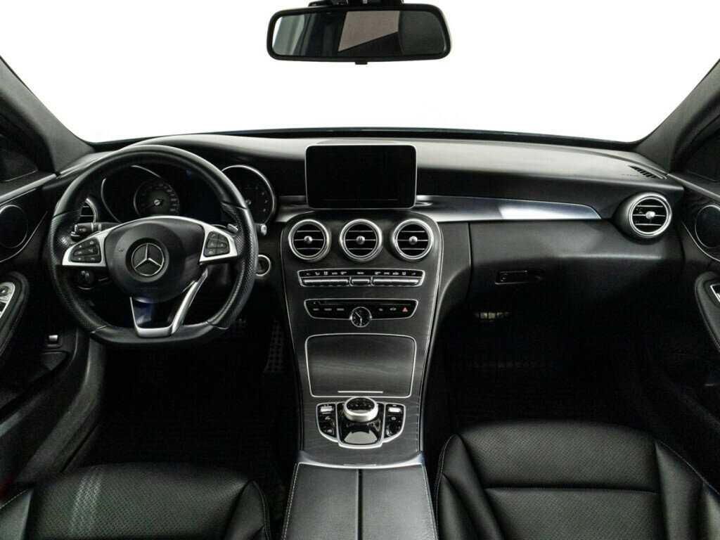 Б/У Мерседес-Бенц Ц-Класс 2016 года. Фото: #12