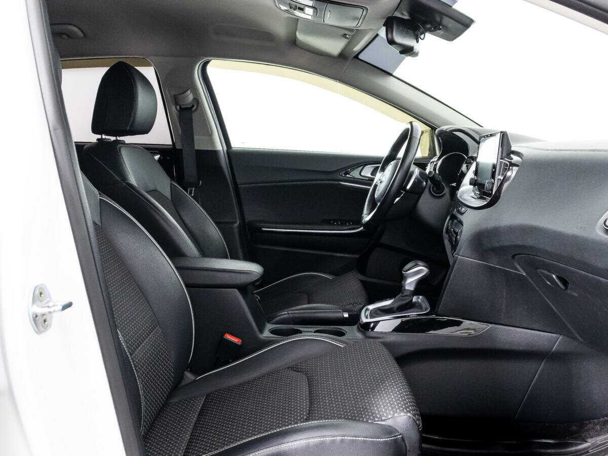 Б/У Киа Сид 2020 года. Фото: #23