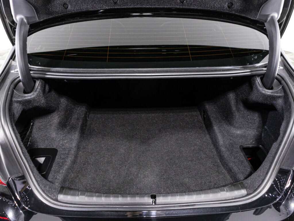 Б/У БМВ 5 серии 2017 года. Фото: #14