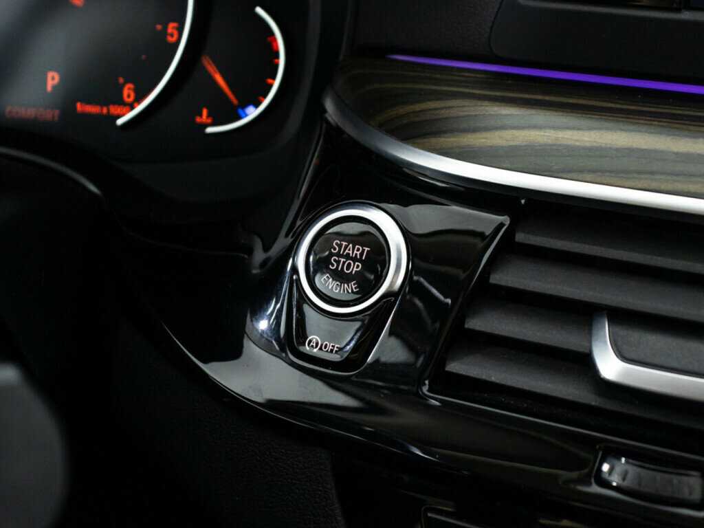 Б/У БМВ 5 серии 2017 года. Фото: #17