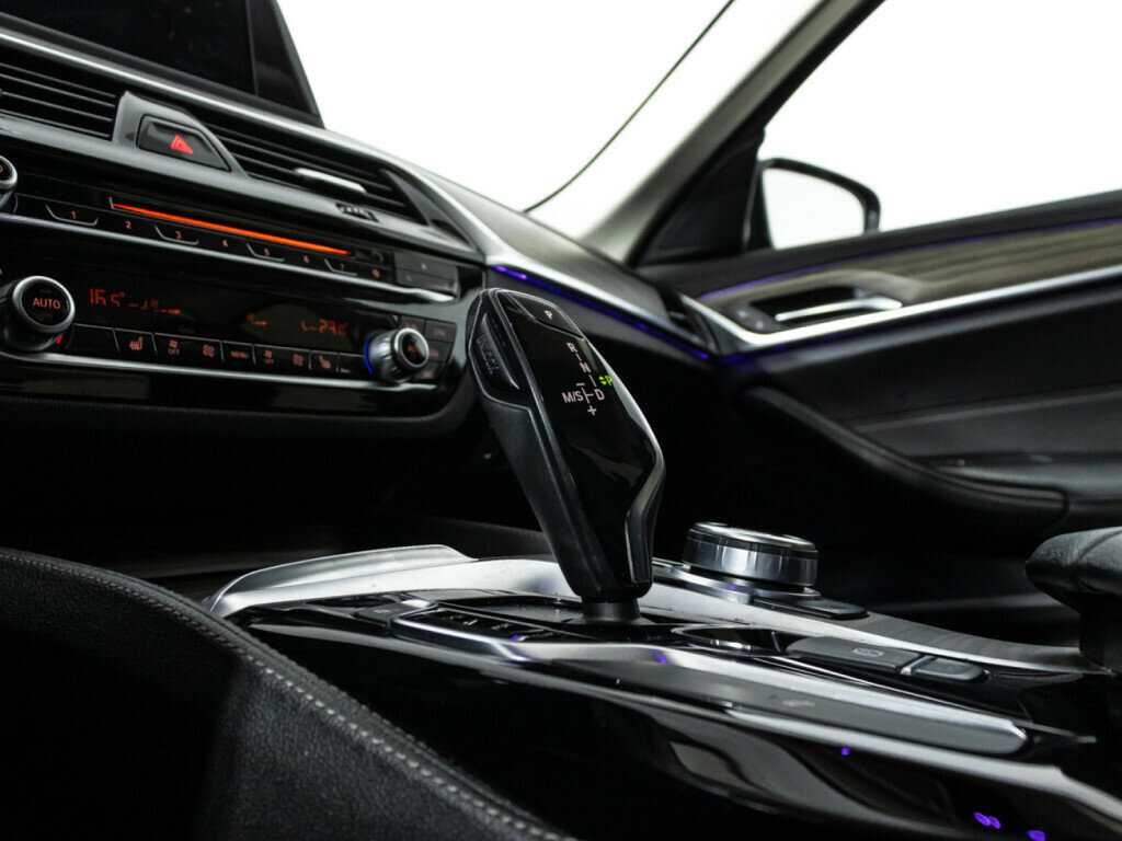 Б/У БМВ 5 серии 2017 года. Фото: #18