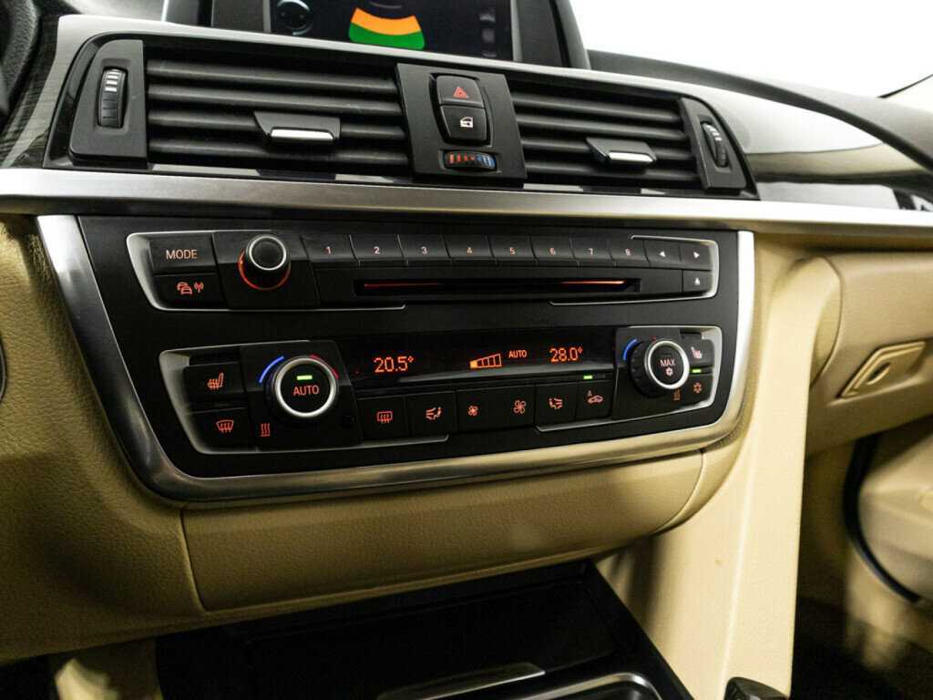 Б/У БМВ 3 серии 2012 года. Фото: #15