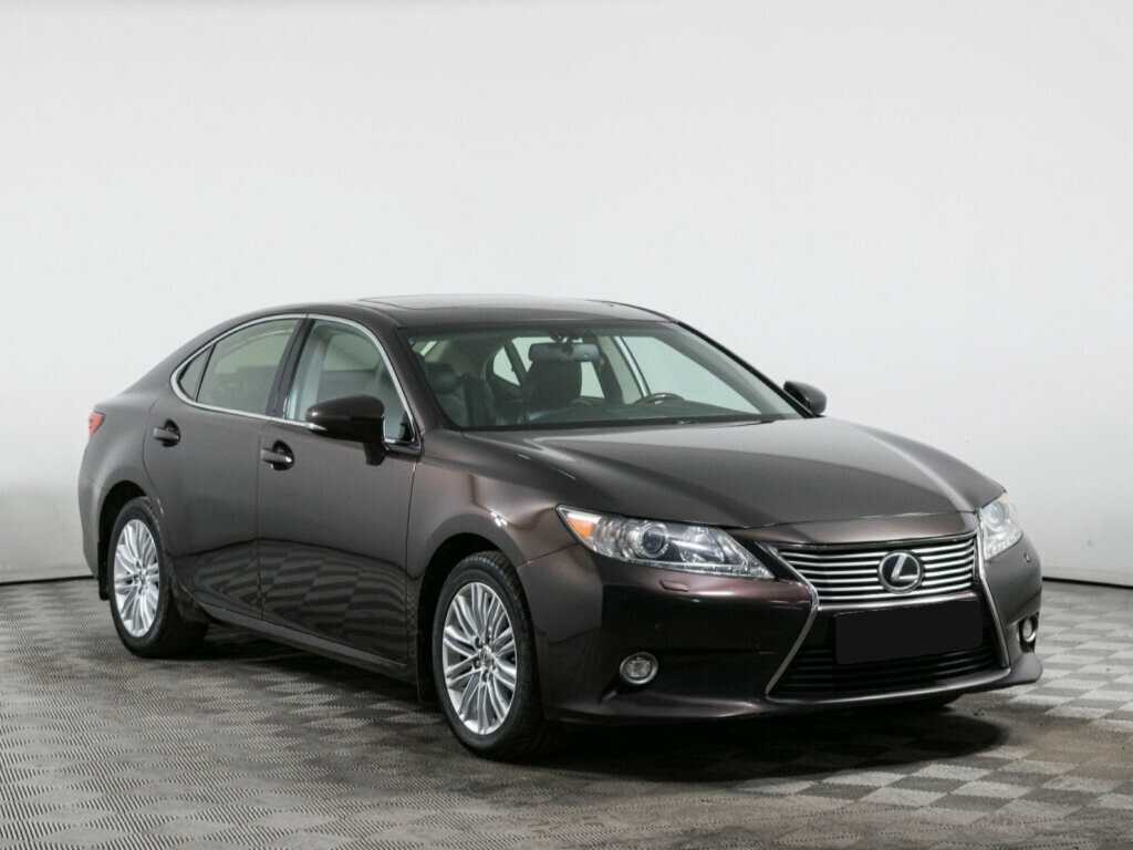 Б/У Лексус ЕС 2013 года. Фото: #2