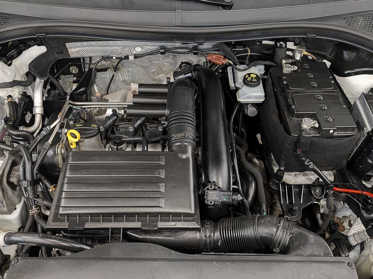 Б/У Фольксваген Тигуан 2021 года. Фото: #8