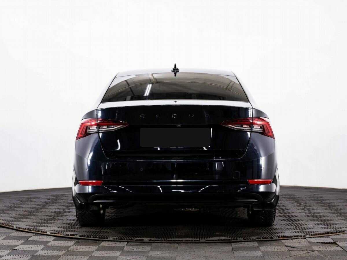 Б/У Шкода Октавия 2020 года. Фото: #4