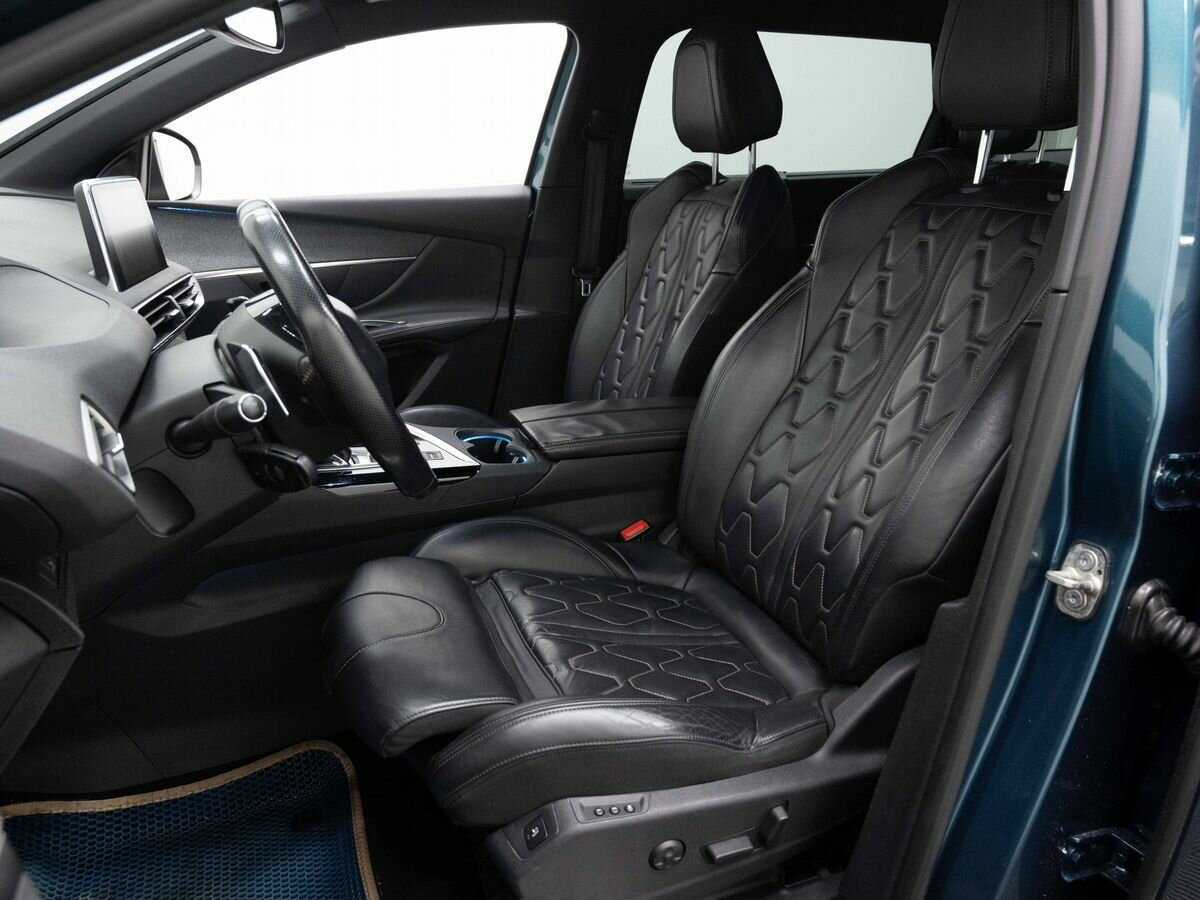 Б/У Пежо 5008 2018 года. Фото: #9