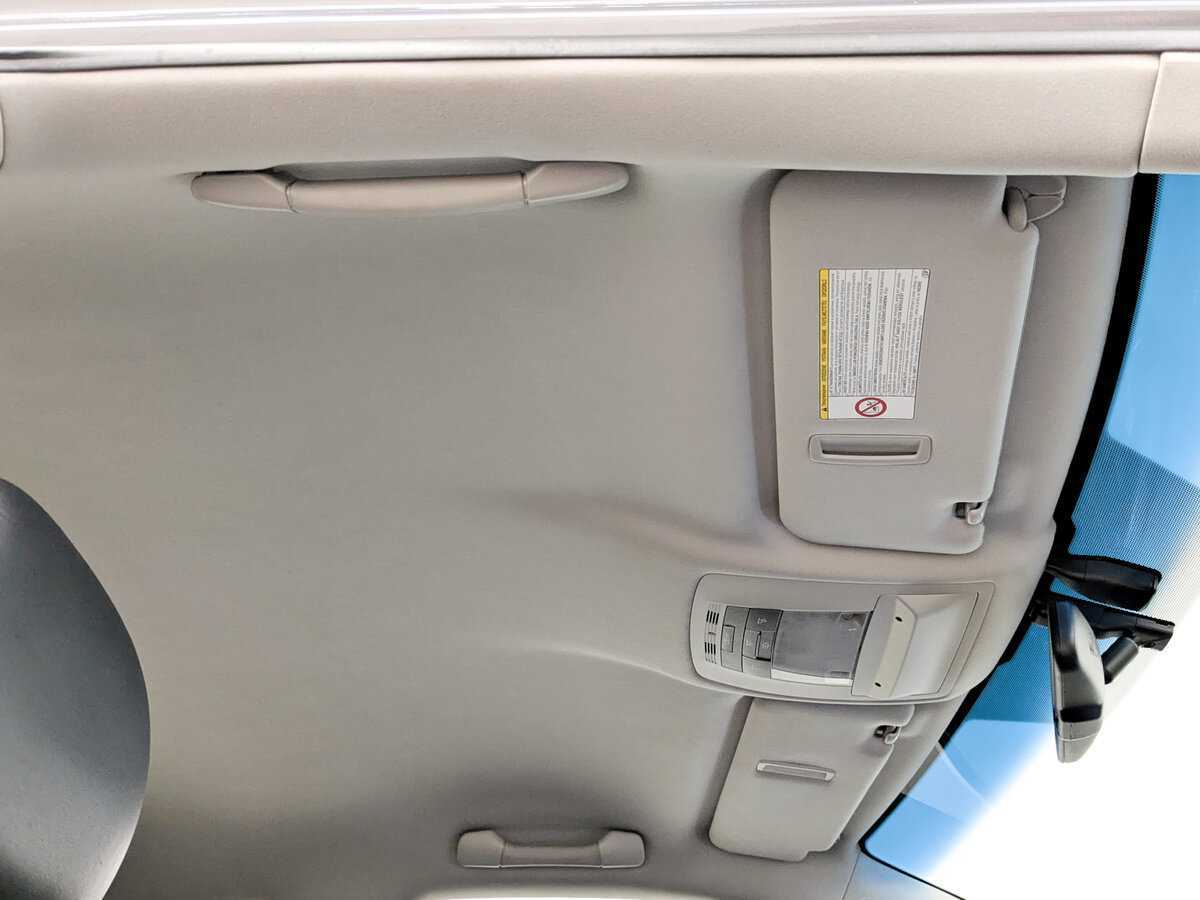 Б/У Лексус Р-Икс 2012 года. Фото: #22