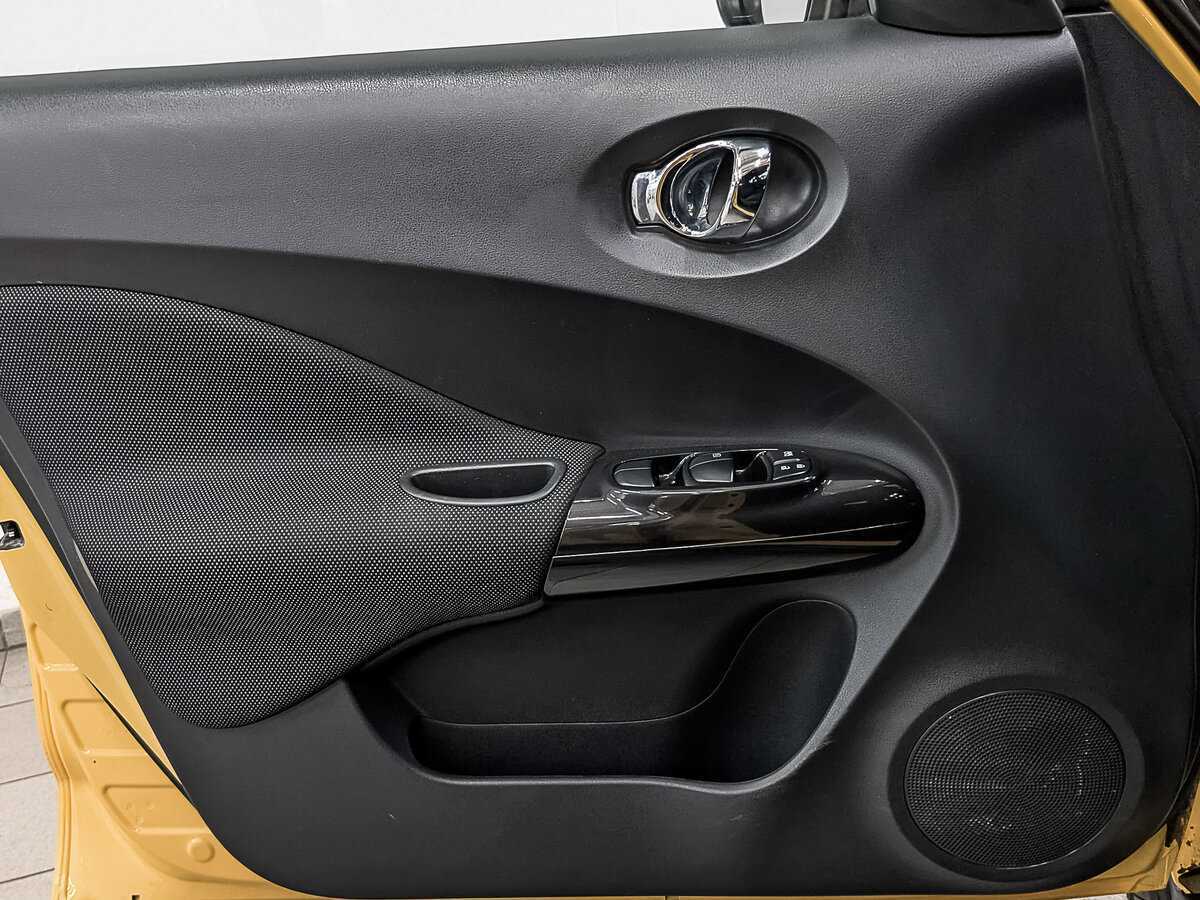 Б/У Ниссан Жук 2017 года. Фото: #18