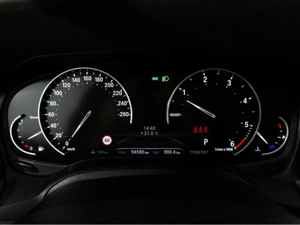 Б/У БМВ 3 серии 2019 года. Фото: #11