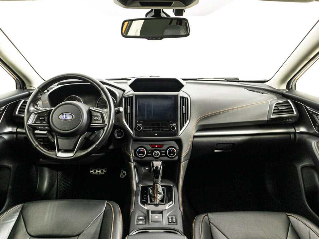 Б/У Субару ИксВи 2018 года. Фото: #12