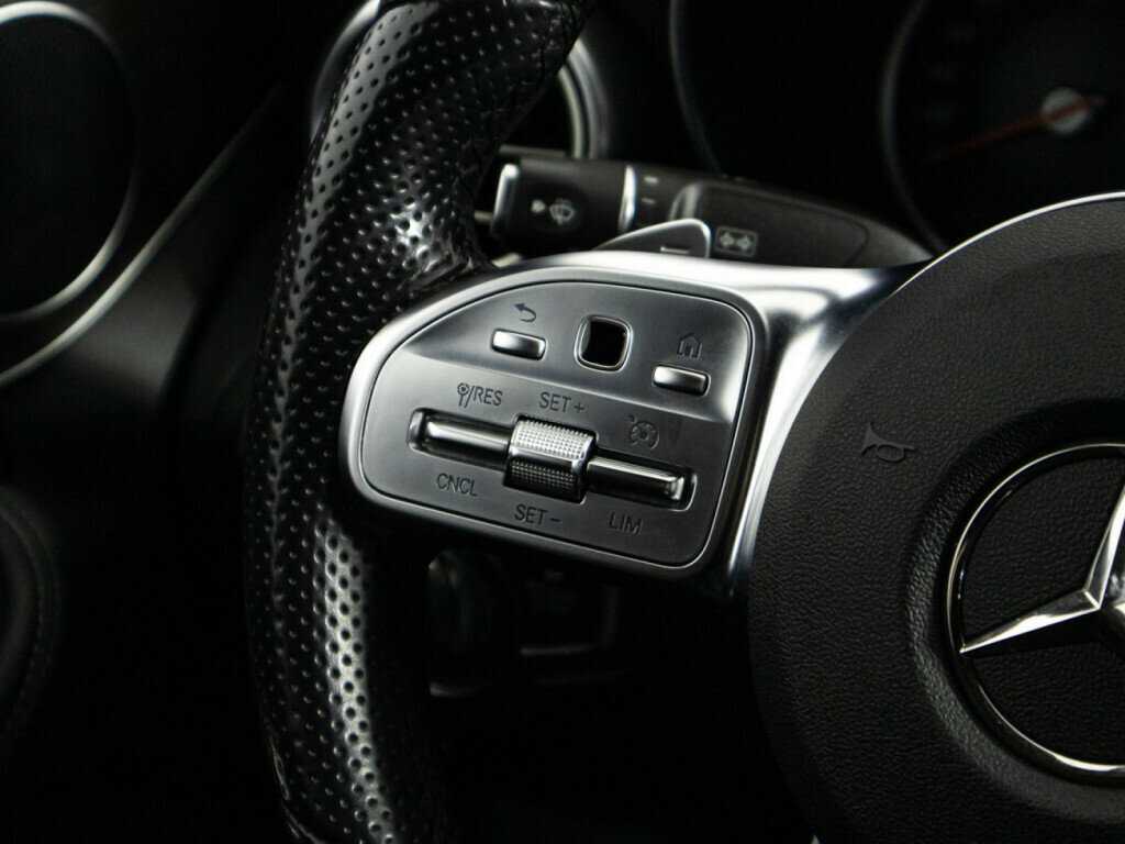 Б/У Мерседес-Бенц Ц-Класс 2019 года. Фото: #19