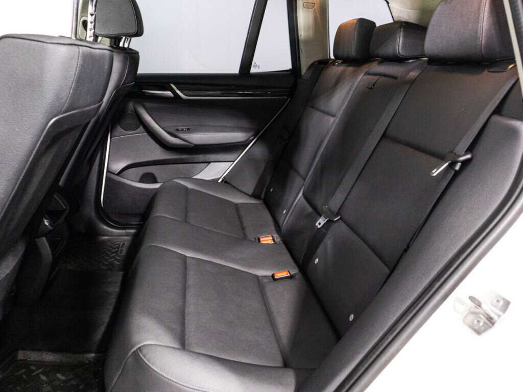 Б/У БМВ Икс3 2014 года. Фото: #9