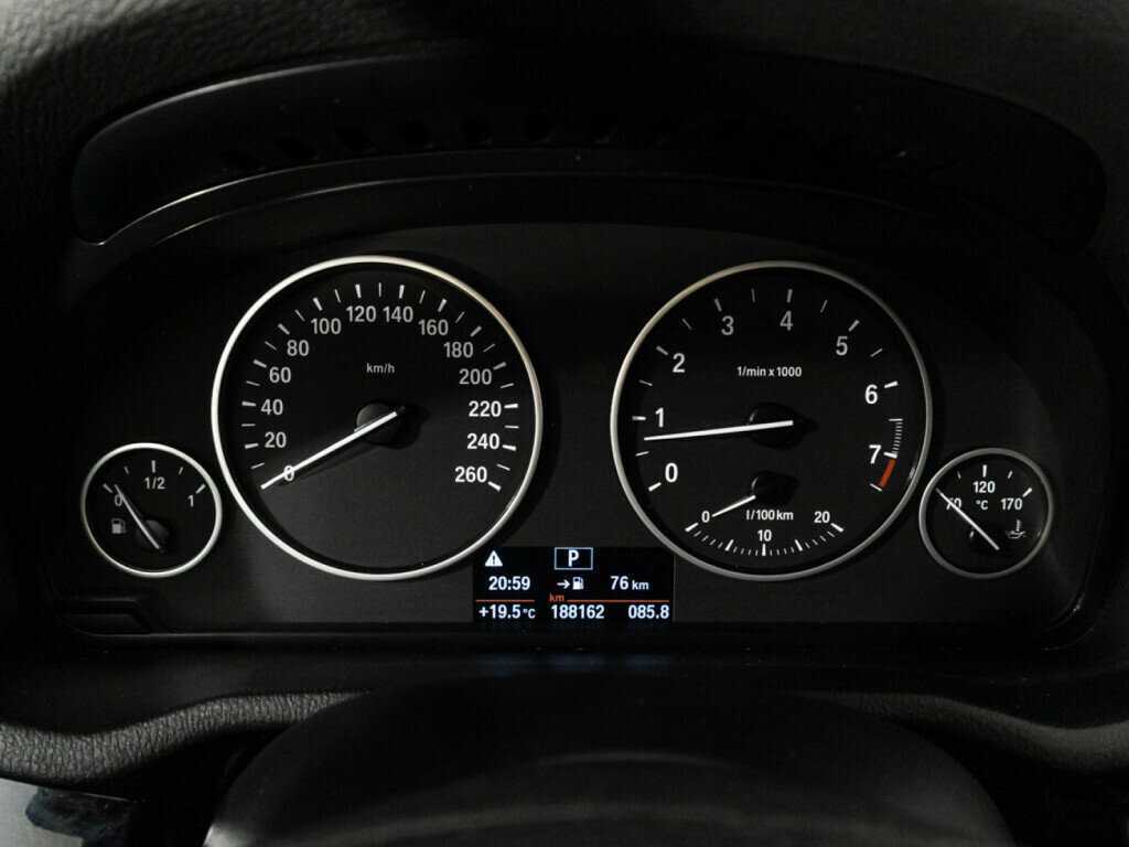 Б/У БМВ Икс3 2014 года. Фото: #11