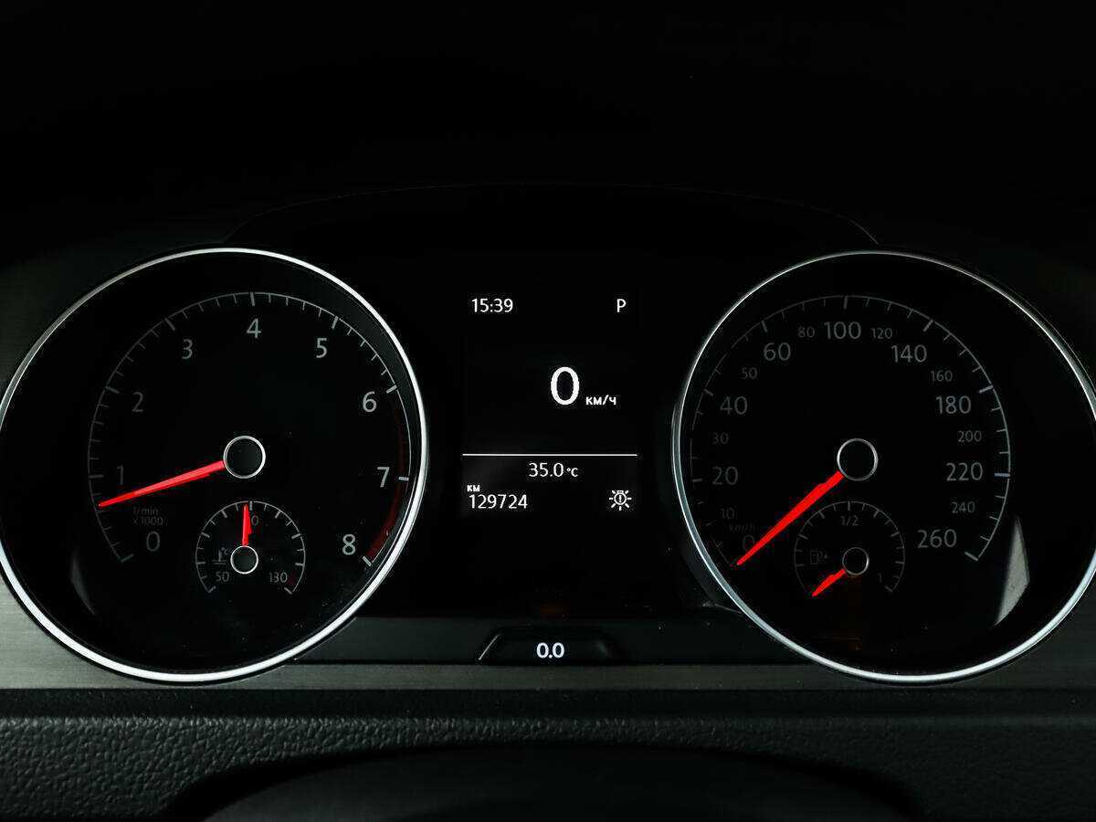 Б/У Фольксваген Гольф 2013 года. Фото: #10