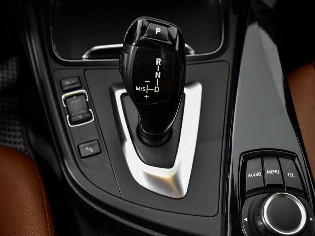 Б/У БМВ 3 серии 2017 года. Фото: #10