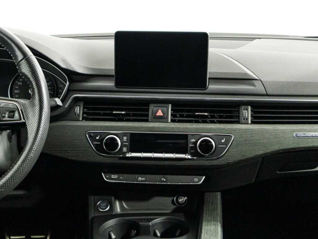 Б/У Ауди А4 2019 года. Фото: #13