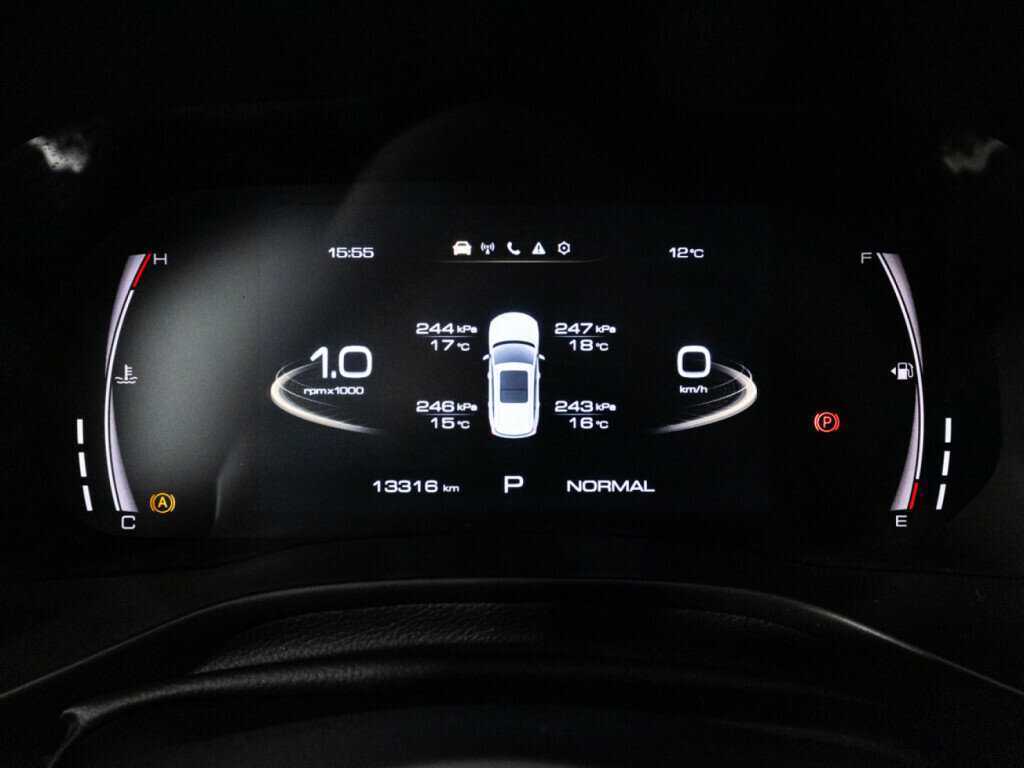 Б/У Хавал Джолион 2023 года. Фото: #11