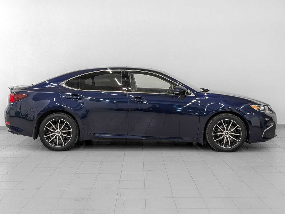 Б/У Лексус ЕС 2015 года. Фото: #3