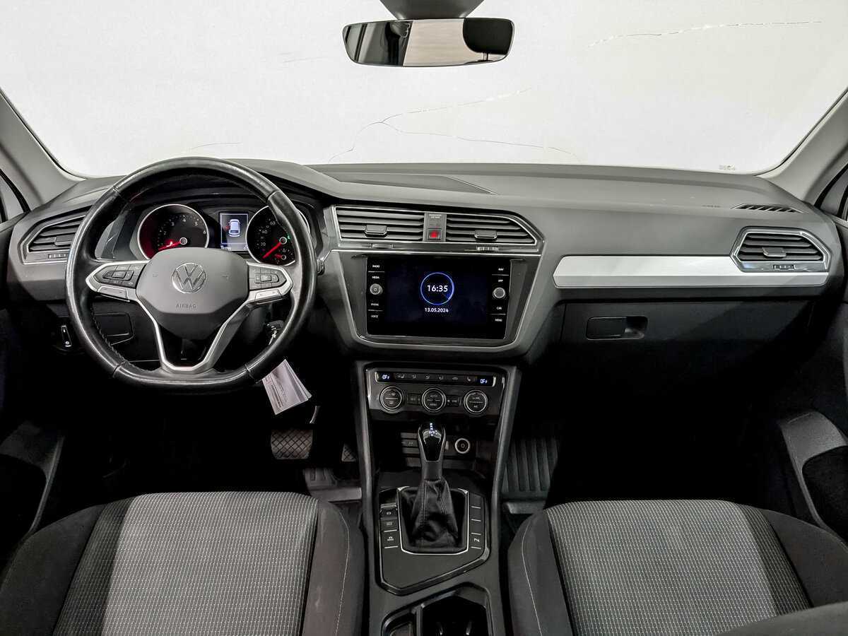 Б/У Фольксваген Тигуан 2021 года. Фото: #12