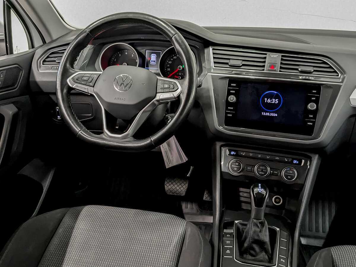 Б/У Фольксваген Тигуан 2021 года. Фото: #26