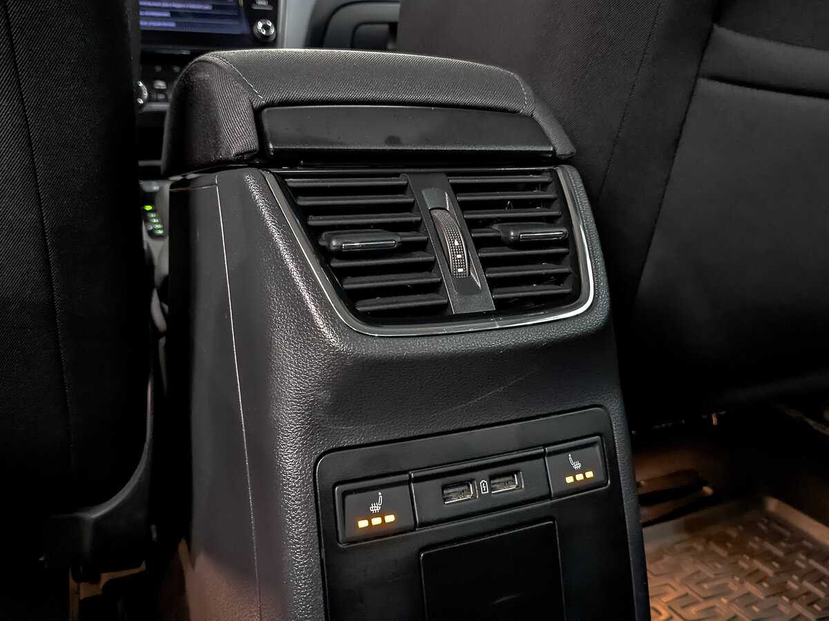 Б/У Шкода Октавия 2019 года. Фото: #26