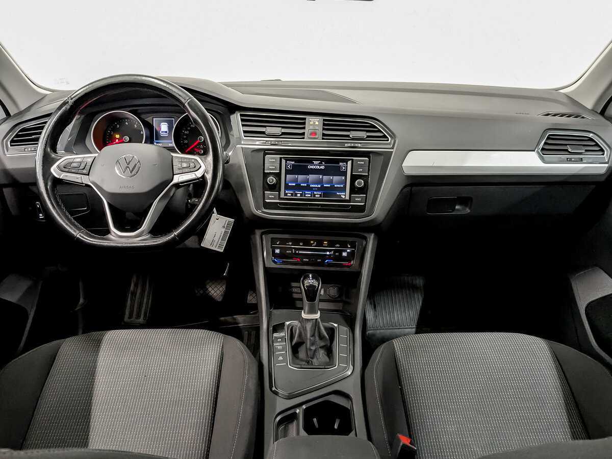 Б/У Фольксваген Тигуан 2021 года. Фото: #13