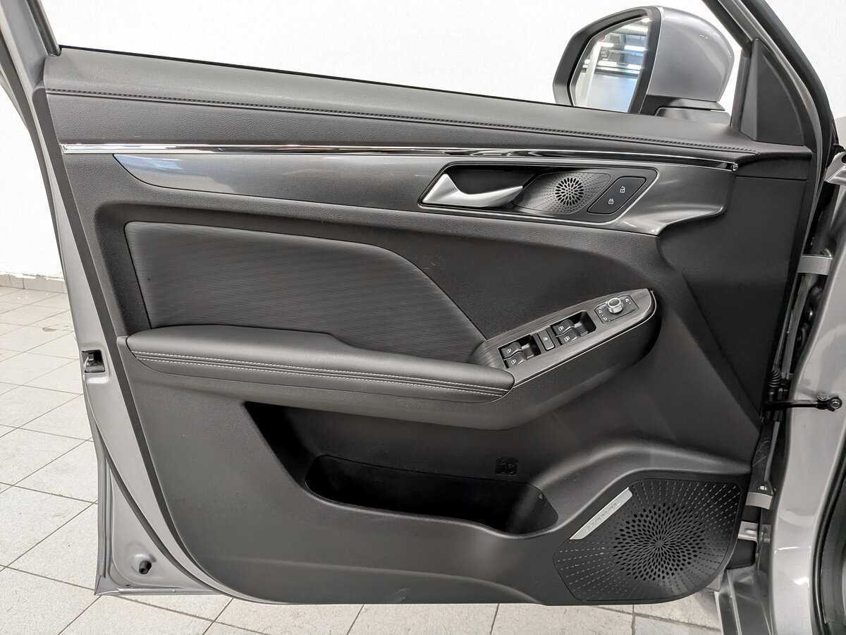 Б/У Хавал Джолион 2023 года. Фото: #18