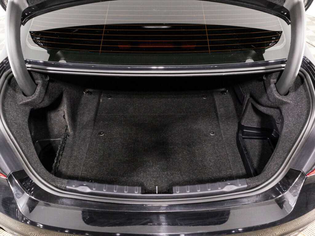 Б/У БМВ 3 серии 2016 года. Фото: #14