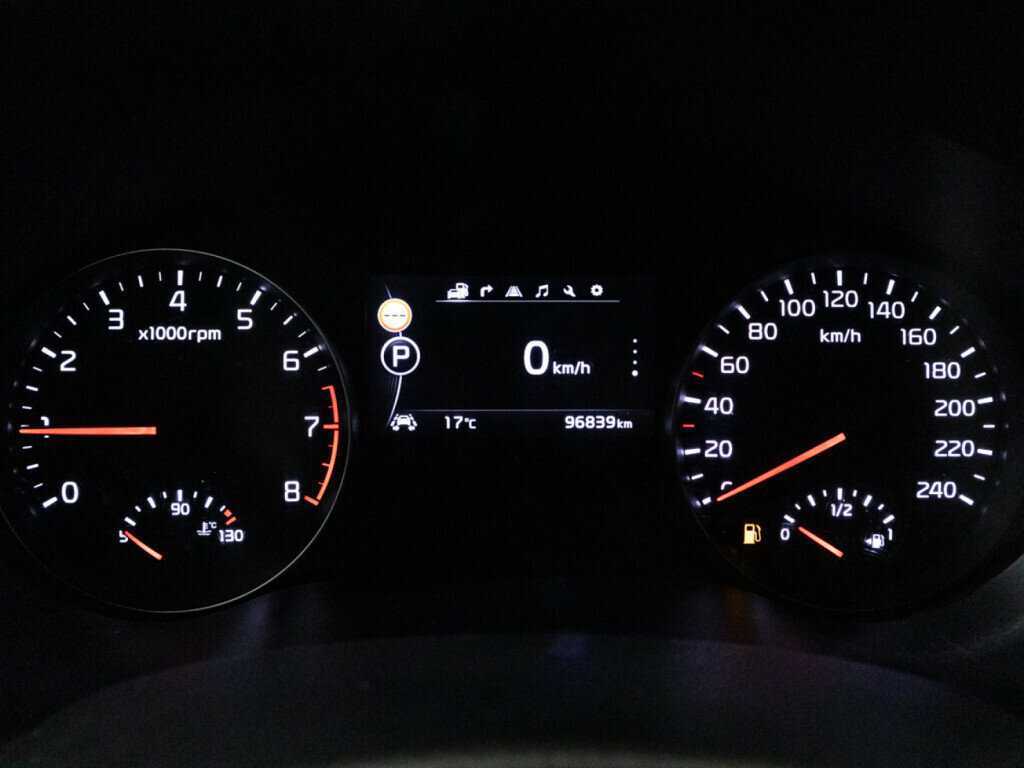 Б/У Киа Спортейдж 2018 года. Фото: #10