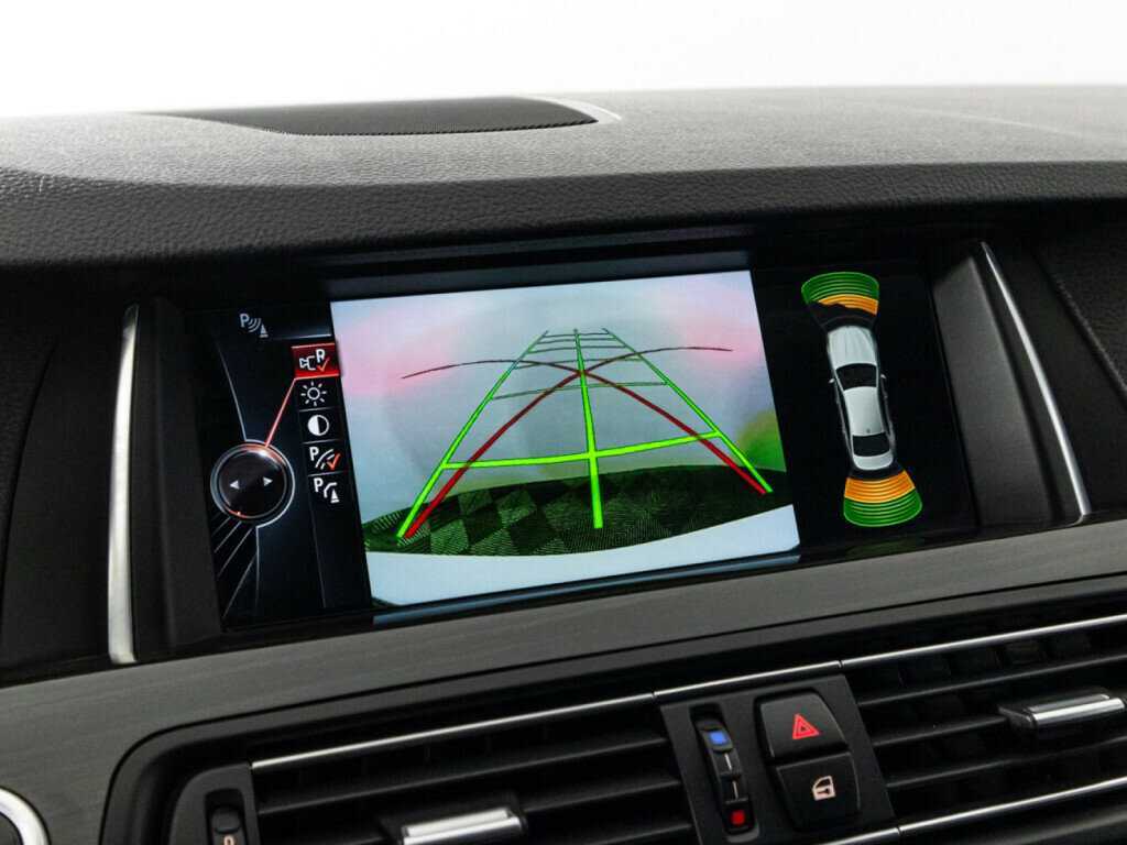 Б/У БМВ 5 серии 2016 года. Фото: #20