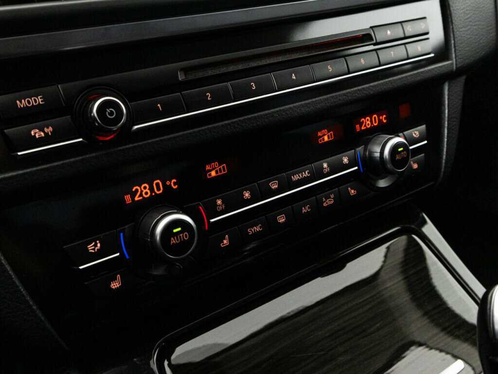 Б/У БМВ 5 серии 2016 года. Фото: #23