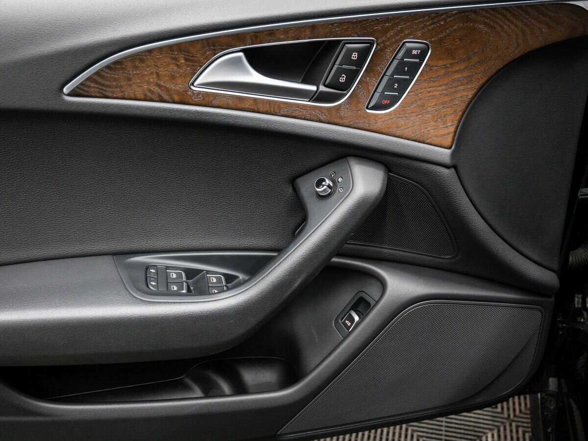 Б/У Ауди А6 2016 года. Фото: #13