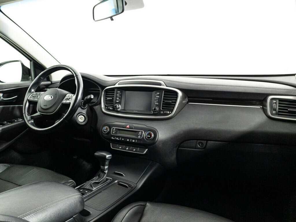 Б/У Киа Соренто 2019 года. Фото: #8