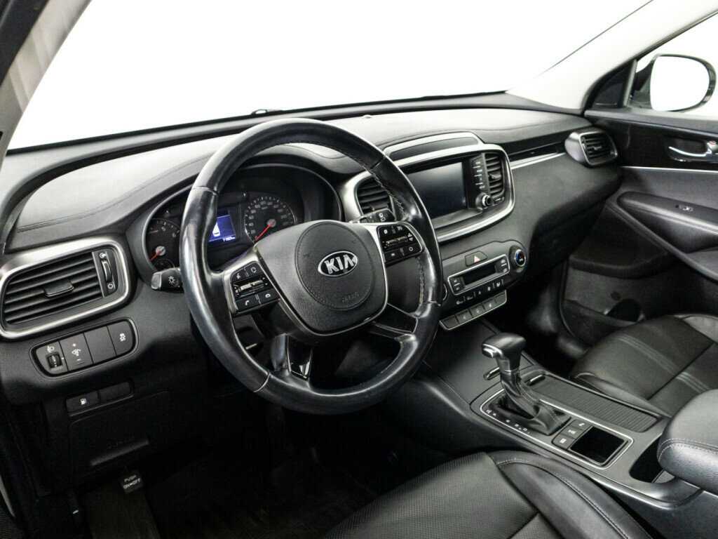 Б/У Киа Соренто 2019 года. Фото: #10