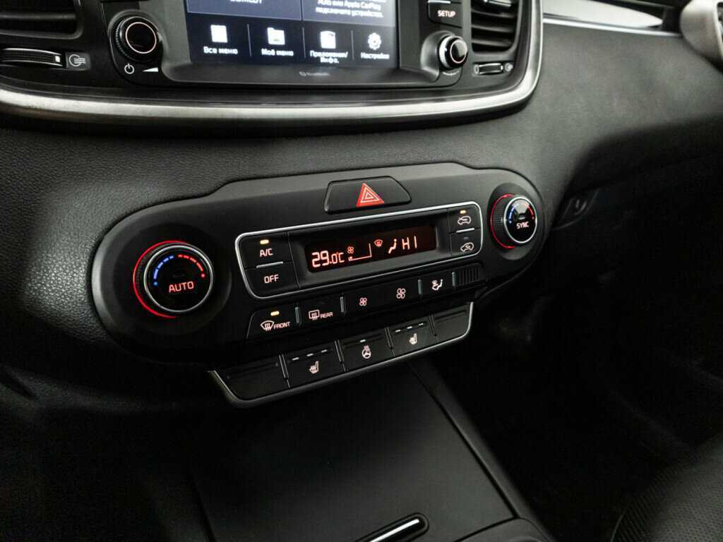 Б/У Киа Соренто 2019 года. Фото: #15