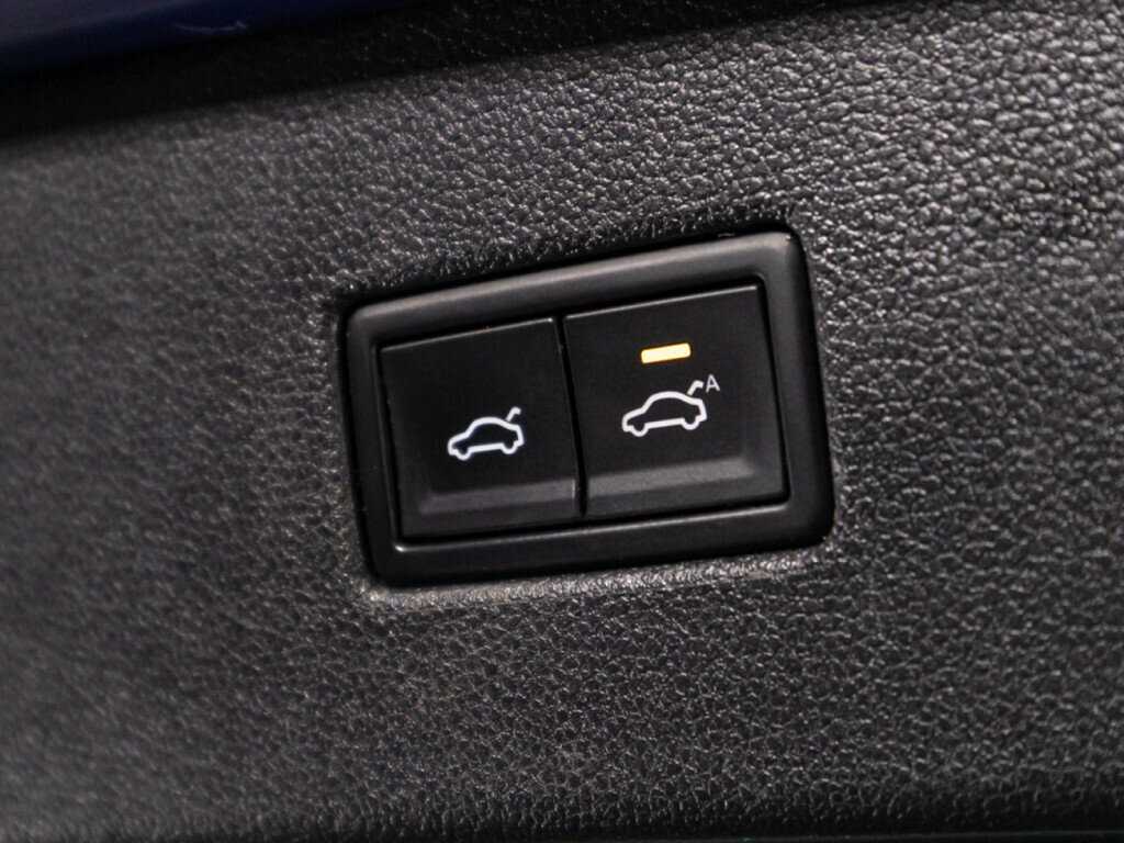 Б/У Фольксваген Тигуан 2019 года. Фото: #14