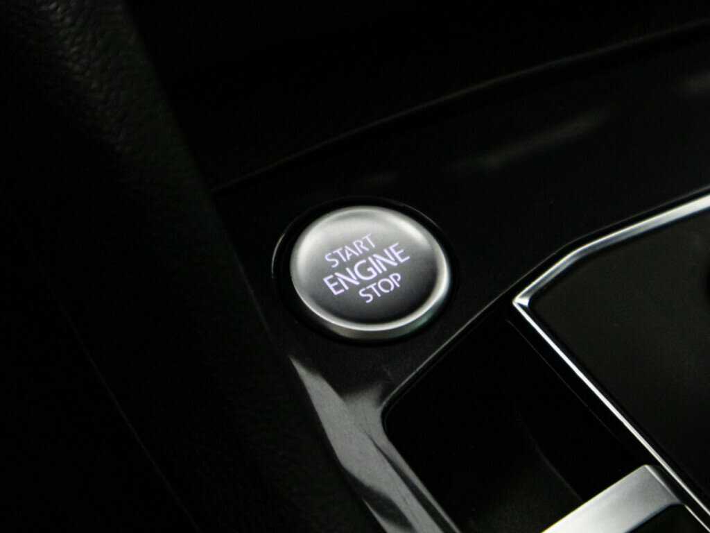 Б/У Фольксваген Тигуан 2019 года. Фото: #17