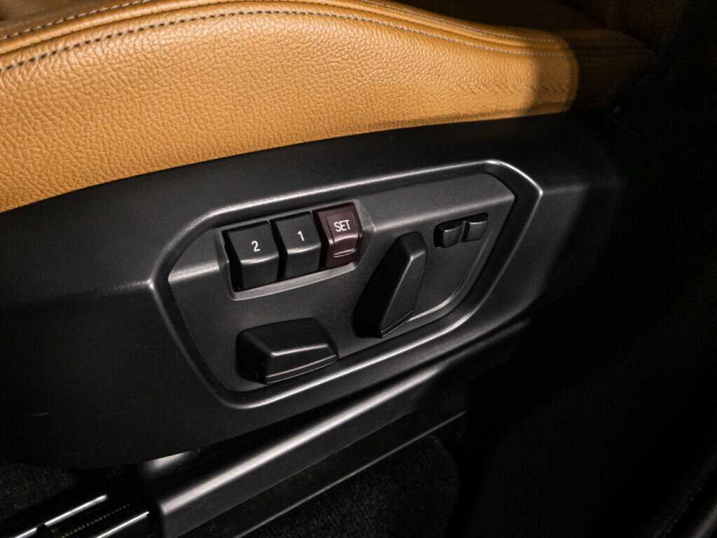 Б/У БМВ Икс3 2015 года. Фото: #14