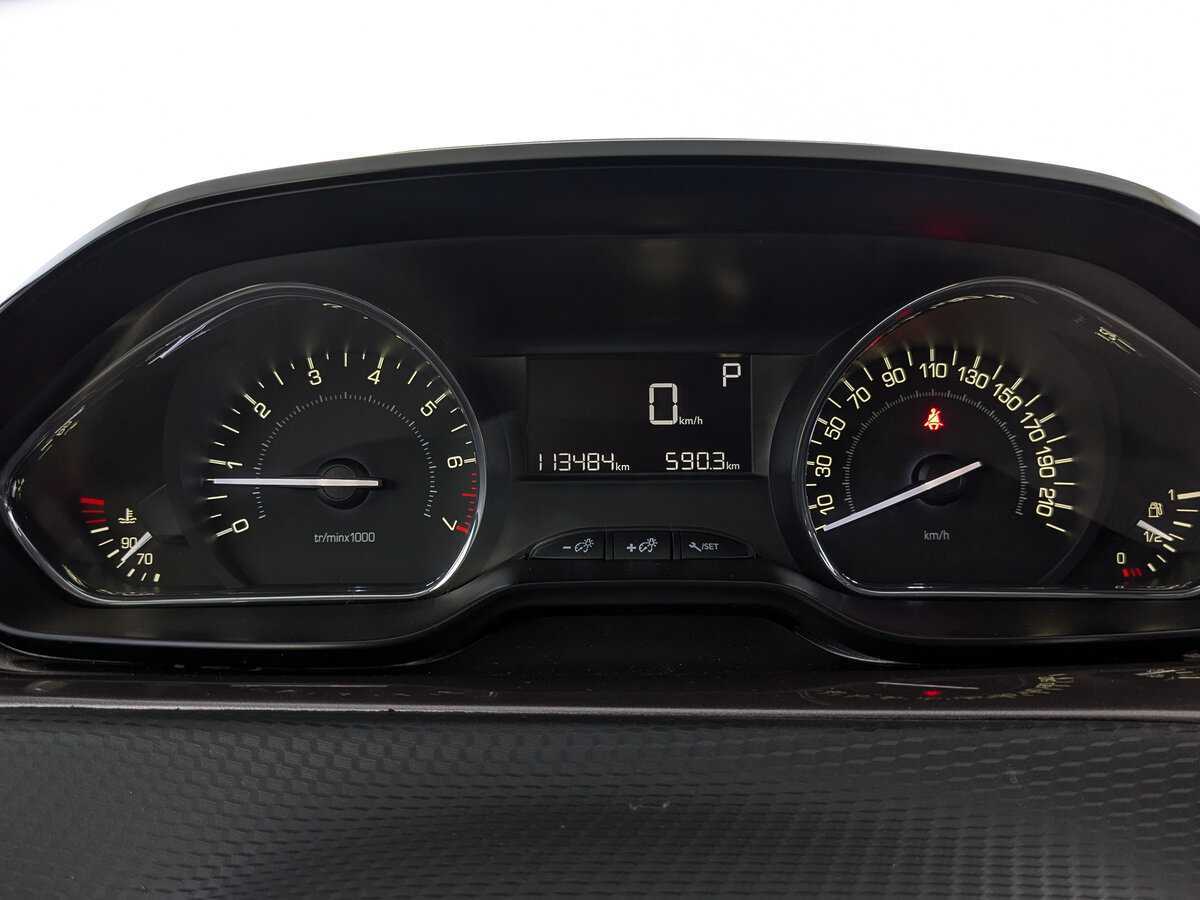 Б/У Пежо 2008 2014 года. Фото: #15