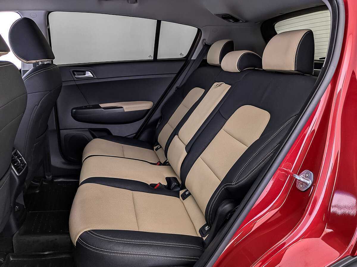 Б/У Киа Спортейдж 2018 года. Фото: #17