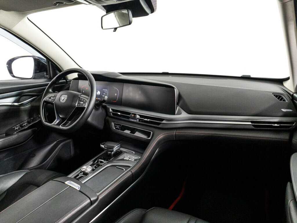 Б/У Чанган CS75 Plus 2023 года. Фото: #8