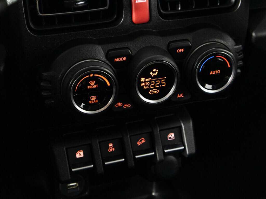 Б/У Сузуки Джимни 2020 года. Фото: #16