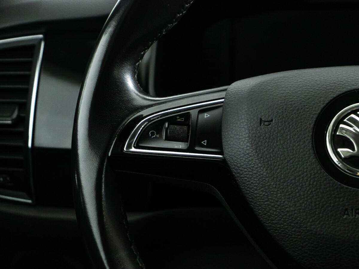 Б/У Шкода Кодиак 2019 года. Фото: #24