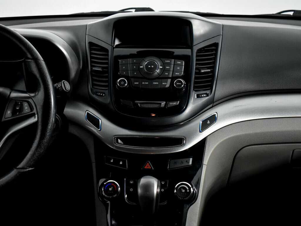 Б/У Шевроле Орландо 2012 года. Фото: #13